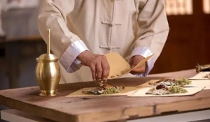 ���M���t(y��)ˎ���Є�(chu��ng)�°l(f��)չ